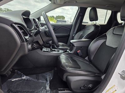 2019 Jeep Cherokee Altitude