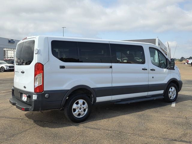 2018 Ford Transit-350 XLT 15-Passenger