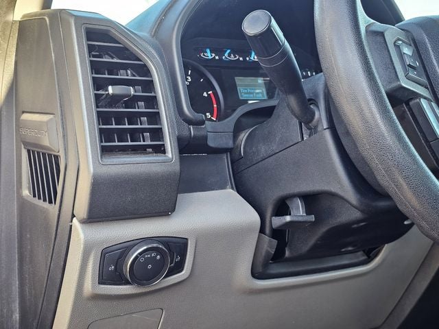 2019 Ford F-350SD XL WITH FLAT BED DRW