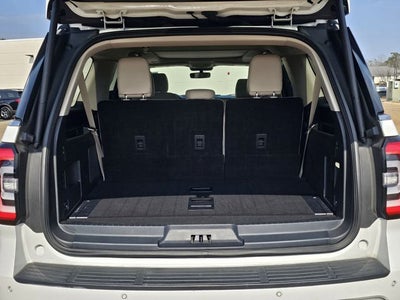 2022 Ford Expedition Max Platinum