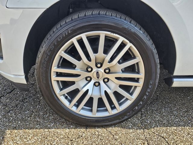 2022 Ford Expedition Max Platinum