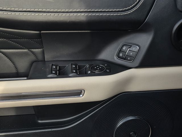 2022 Ford Expedition Max Platinum