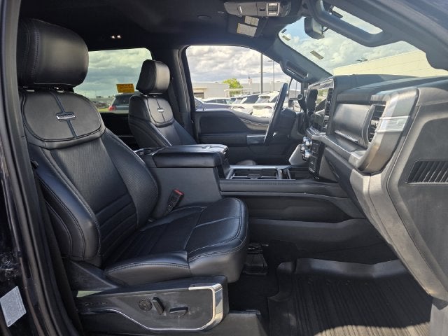 2025 Ford F-350SD Platinum