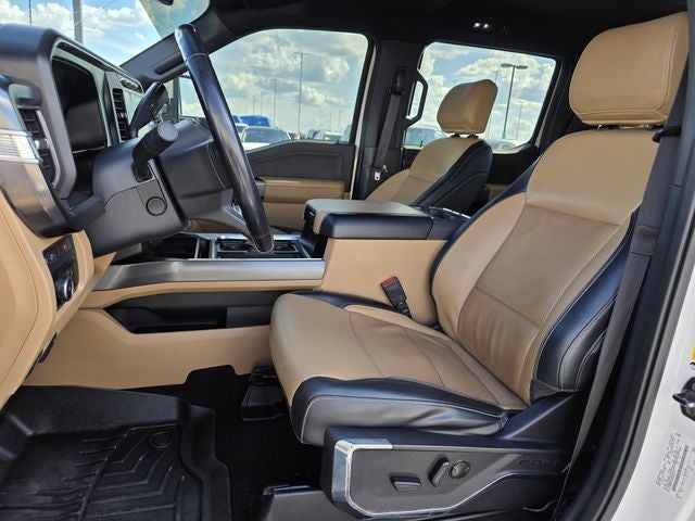 2023 Ford F-350SD Lariat DRW