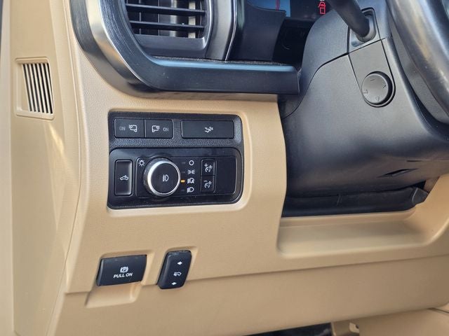 2023 Ford F-350SD Lariat DRW