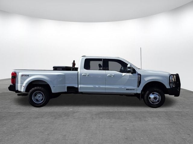 2023 Ford F-350SD Lariat DRW