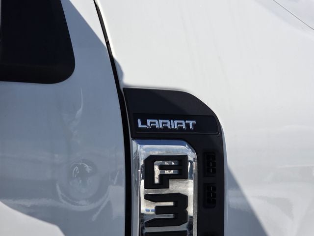 2023 Ford F-350SD Lariat DRW