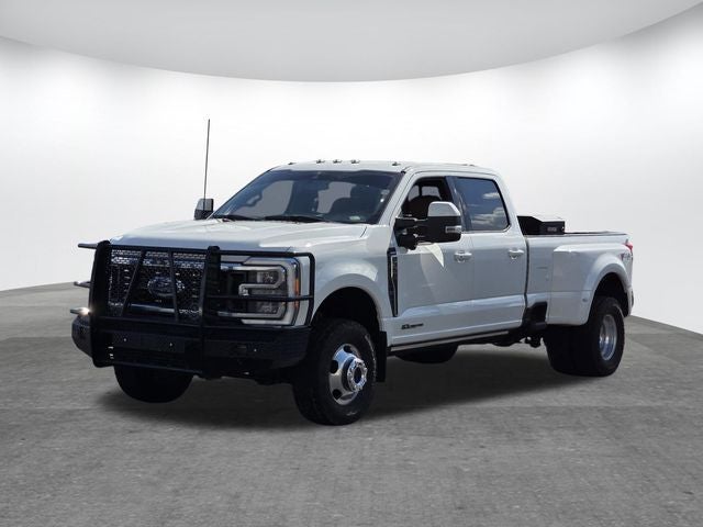 2023 Ford F-350SD Lariat DRW
