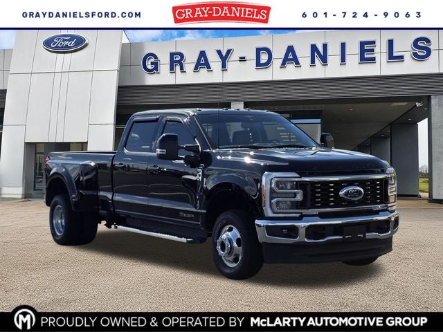 2023 Ford F-350SD Lariat DRW