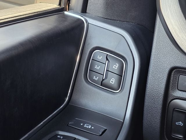 2023 Ford F-350SD Lariat DRW