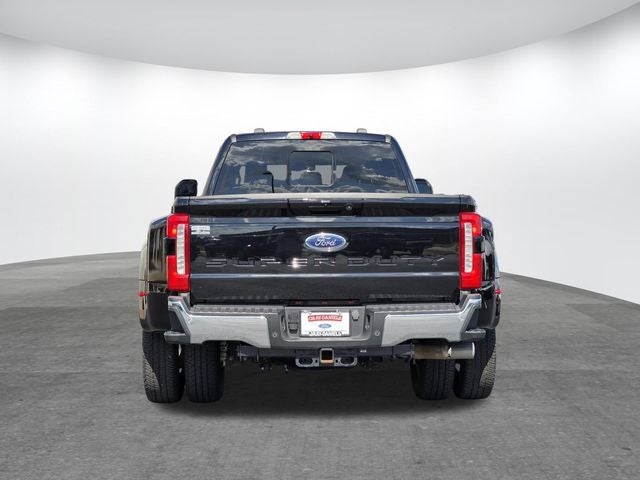 2023 Ford F-350SD Lariat DRW