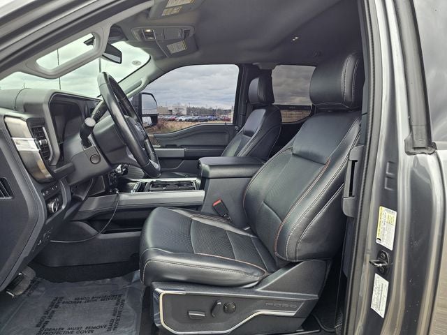 2023 Ford F-350SD Lariat