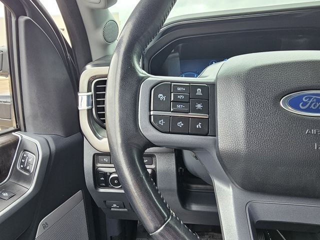 2023 Ford F-350SD Lariat