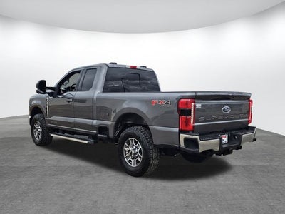 2023 Ford F-350SD Lariat