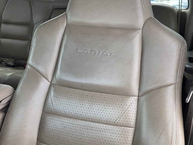 2003 Ford F-250SD Lariat