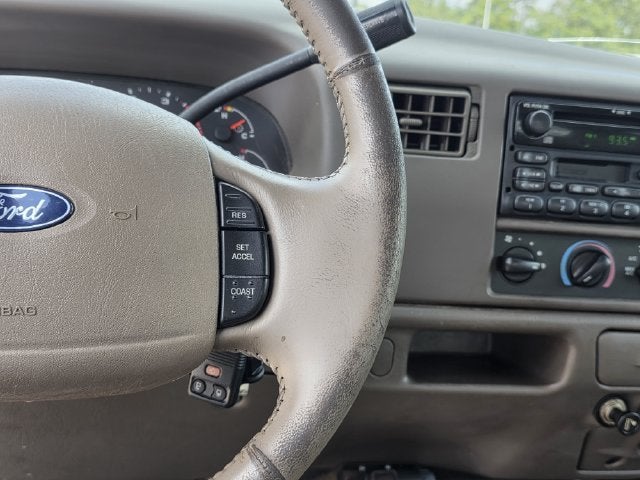 2003 Ford F-250SD Lariat