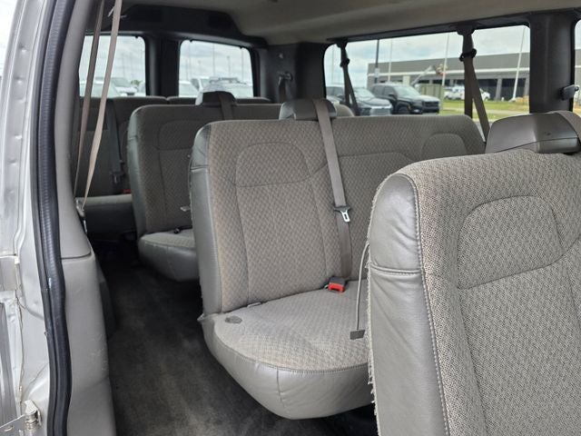 2018 Chevrolet Express 3500 LT Passenger