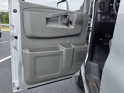 2018 Chevrolet Express 3500 LT Passenger
