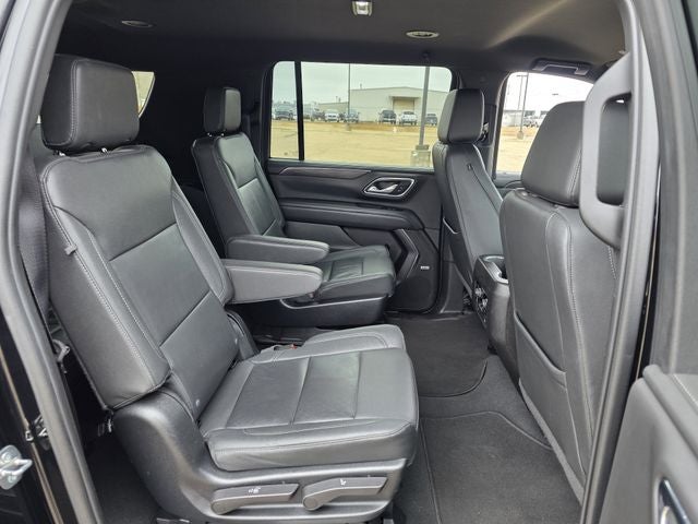 2023 Chevrolet Suburban LT