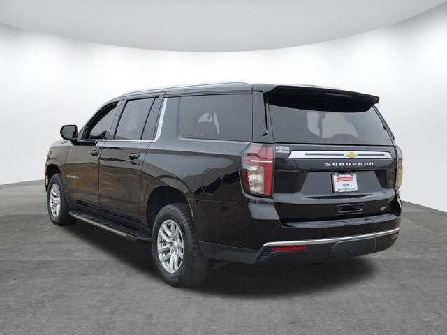 2023 Chevrolet Suburban LT
