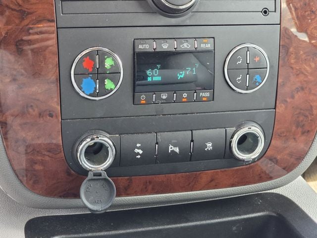 2011 Chevrolet Suburban 1500 LT LT1