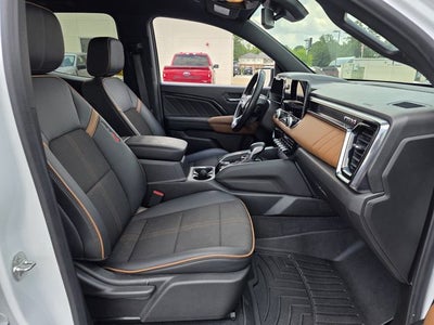 2024 GMC Canyon AT4