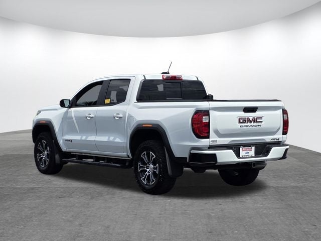 2024 GMC Canyon AT4