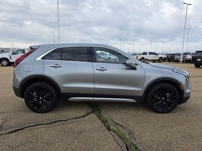 2023 Cadillac XT4 Premium Luxury