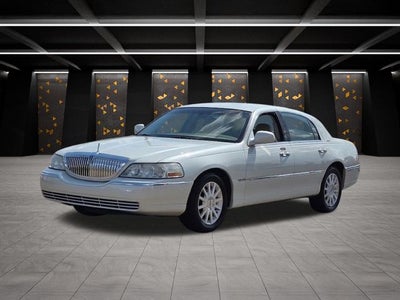 2006 Lincoln Town Car Signature