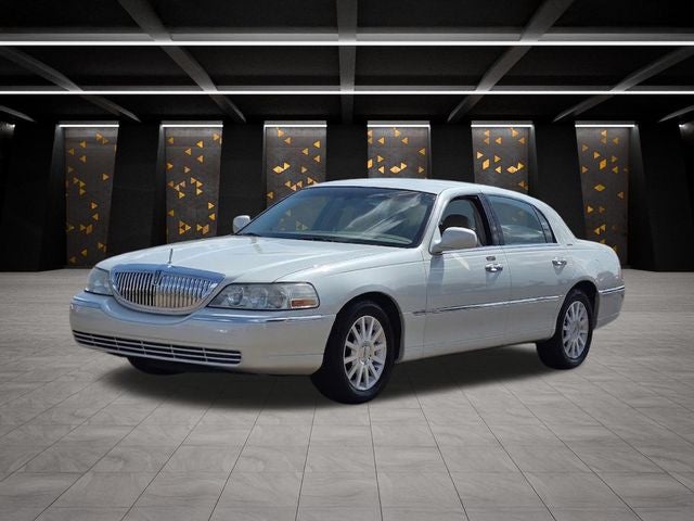 2006 Lincoln Town Car Signature