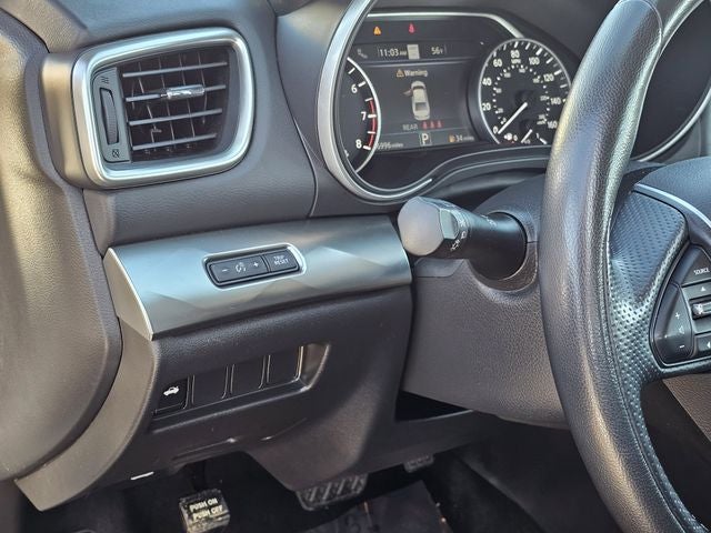 2023 Nissan Maxima SV