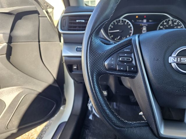 2023 Nissan Maxima SV