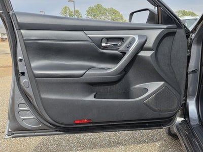 2016 Nissan Altima 2.5 SR