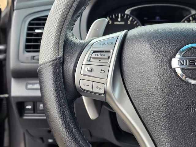 2016 Nissan Altima 2.5 SR