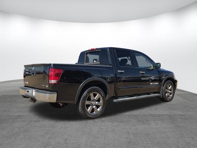 2015 Nissan Titan SV