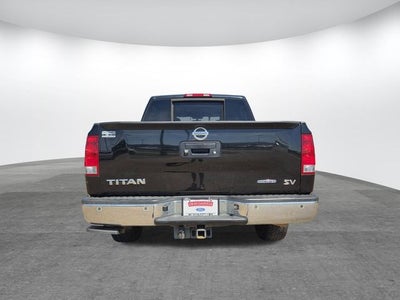 2015 Nissan Titan SV