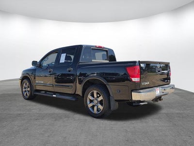 2015 Nissan Titan SV