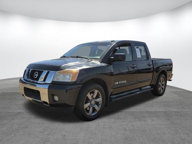 2015 Nissan Titan SV