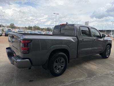 2025 Nissan Frontier SV