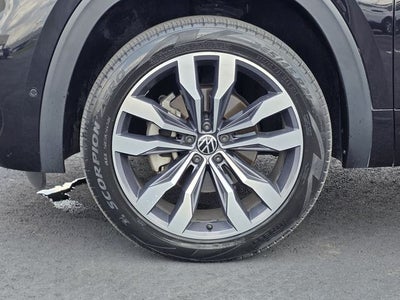 2021 Volkswagen Atlas Cross Sport 3.6L V6 SEL Premium R-Line