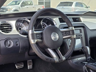 2013 Ford Mustang V6 Premium
