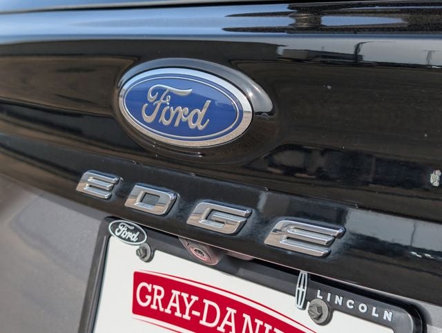 2023 Ford Edge SE