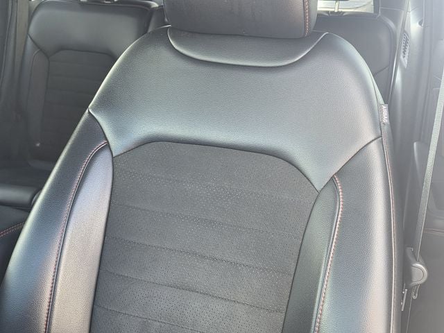 2022 Ford Edge ST Line