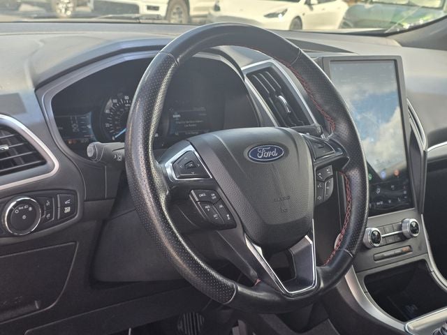 2022 Ford Edge ST Line