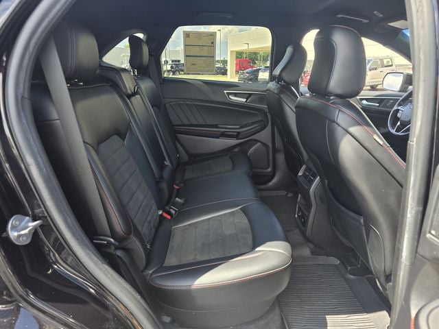 2022 Ford Edge ST Line