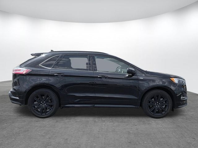 2022 Ford Edge ST Line