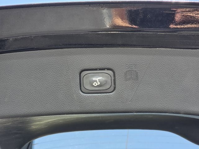 2022 Ford Edge ST Line