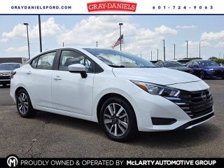 2023 Nissan Versa 1.6 SV