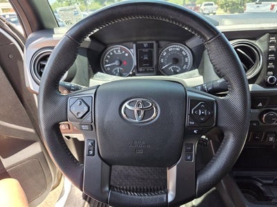 2022 Toyota Tacoma TRD Off-Road V6