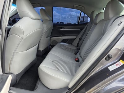 2018 Toyota Camry SE